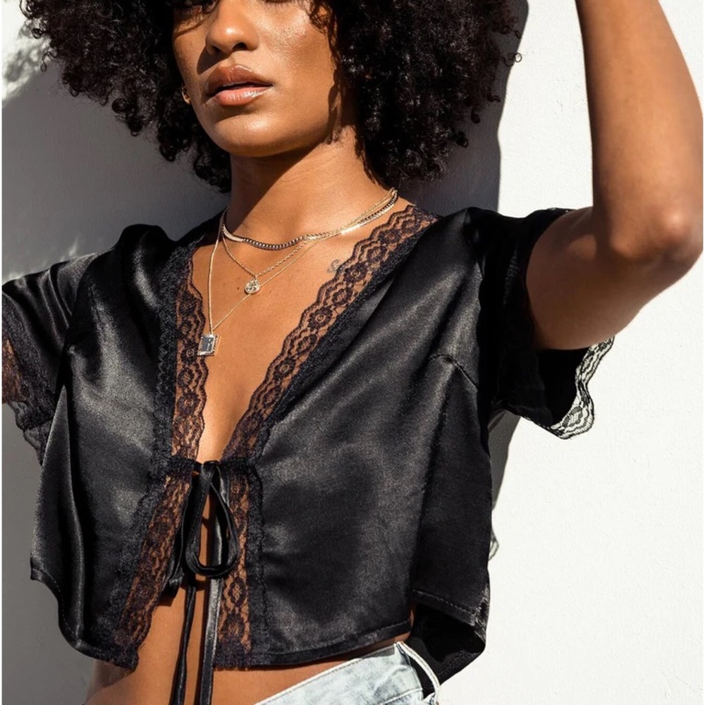 Princess Polly Vintage Tie Up Top Black